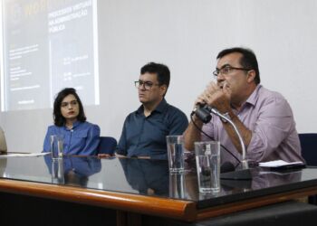 Diretor-presidente da Emgetis, Ezio Faro, participa da abertura do Workshop sobre Processos Virtuais da Área de Recursos Humanos